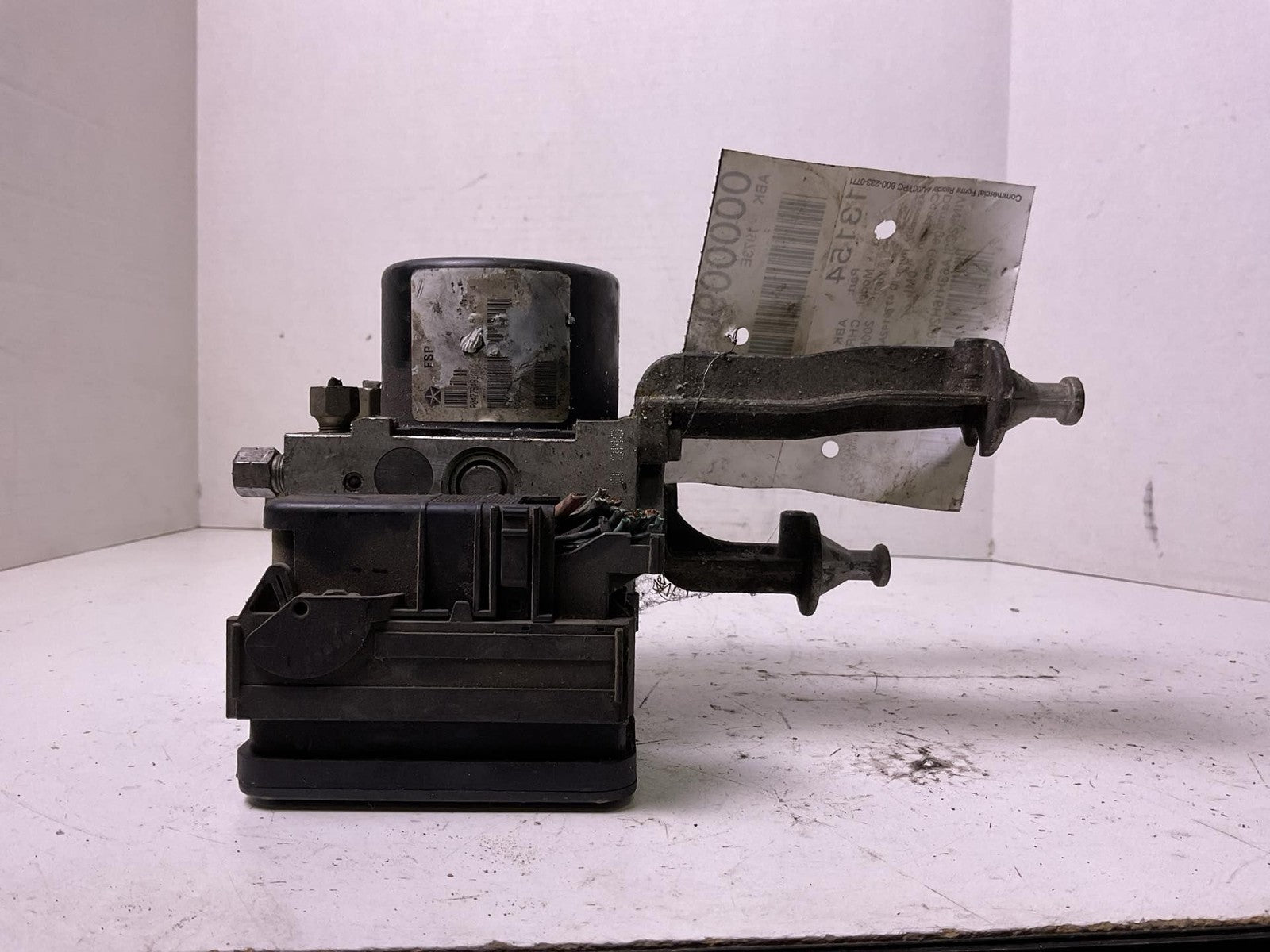 Anti-lock Brake Parts CHRYSLER 300 05 06 070